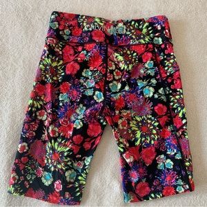 CALVIN KLEIN - Ladies Biker Shorts Size Medium